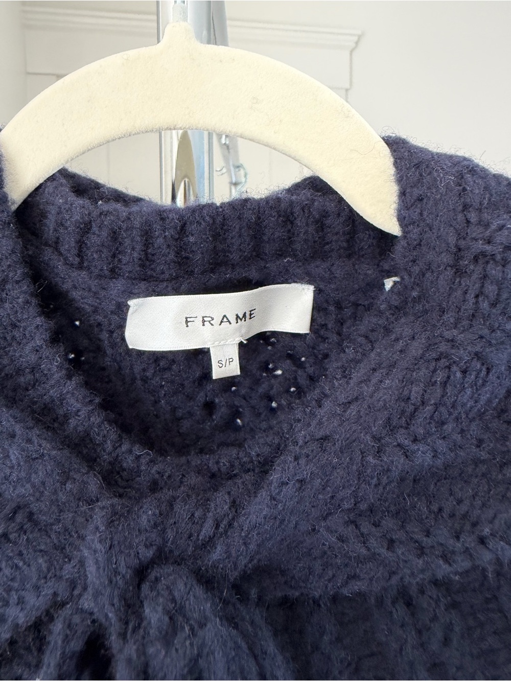 Frame cape sweater - Picture 4 of 9